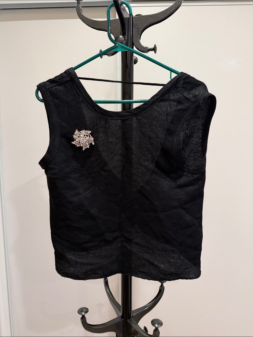 Zara Black Sleeveless Knit Tank with Decorative Brooch